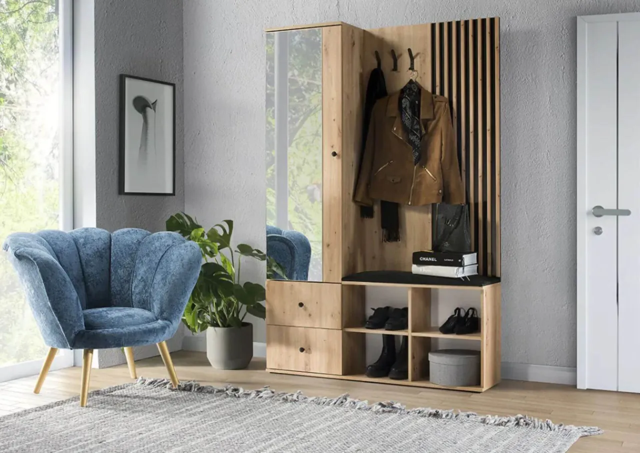 mały przedpokój z lustrem inspiracje