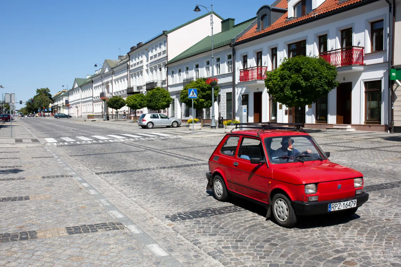Ulica Kościuszki Suwałki klasycystyczna zabudowa