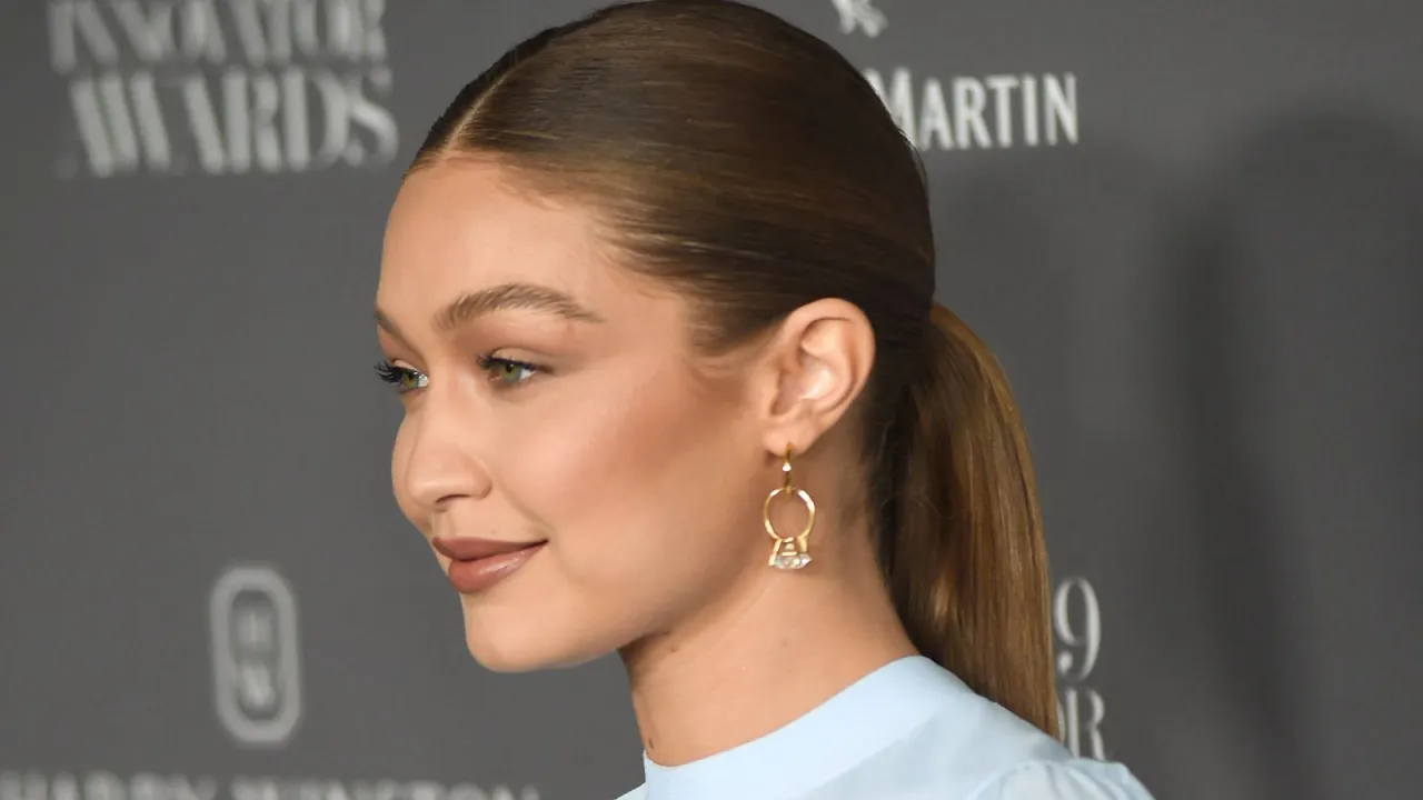 Sleek Look fettige Haare