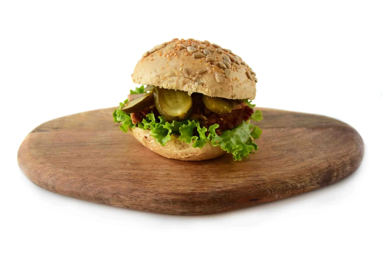 Zdjęcie Ile kcal ma kanapka z pasztetem? Zaskakujące fakty o kaloriach!