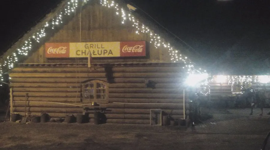 Zdjęcie Grill Bar Chałupa: Sprawdź menu, godziny otwarcia i opinie gości