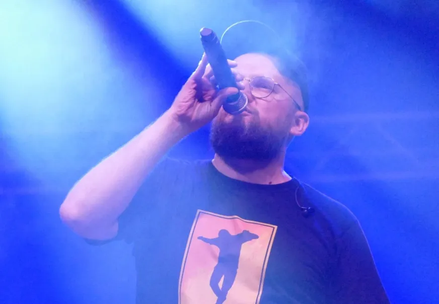 Keke na koncercie interakcja z publicznością