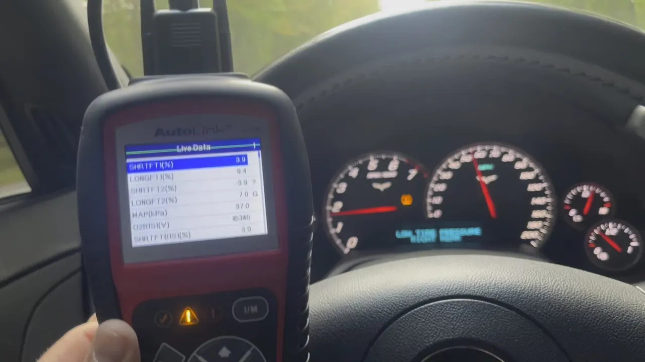 dashboard car rpm speed slipping clutch