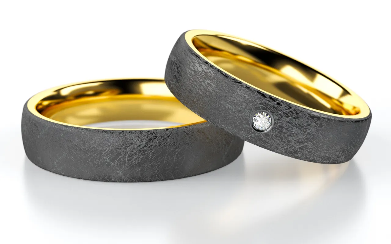 czarne obrączki z różnych materiałów