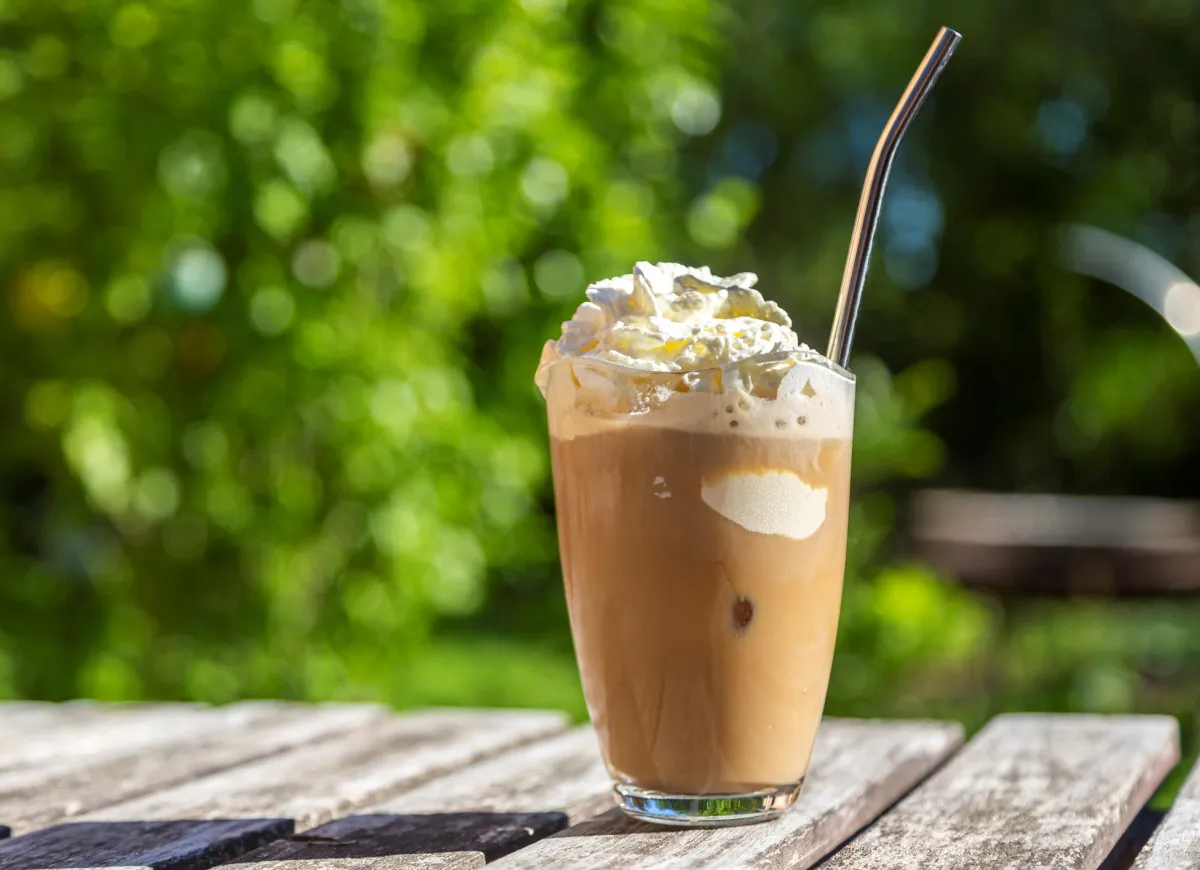 Zdjęcie Kawa z lombardu jak się nazywa? Poznaj tajemnice tej postaci