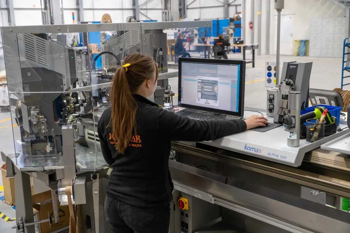 zakład produkcji wiązek elektrycznych Bielsko-Biała