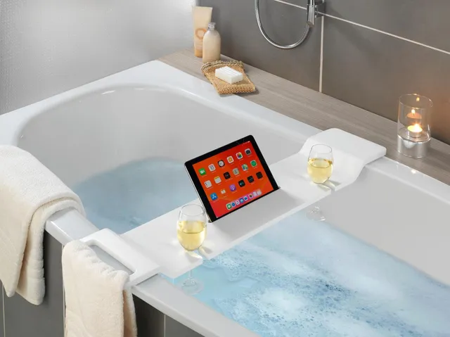 półki wannowe materiały porównanie