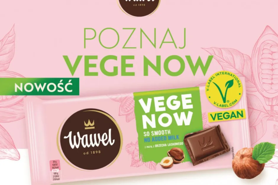 wegańskie czekolady w supermarkecie na półce