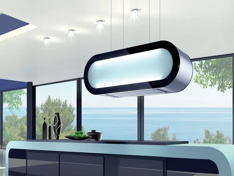 okap z filtrem węglowym w nowoczesnej kuchni