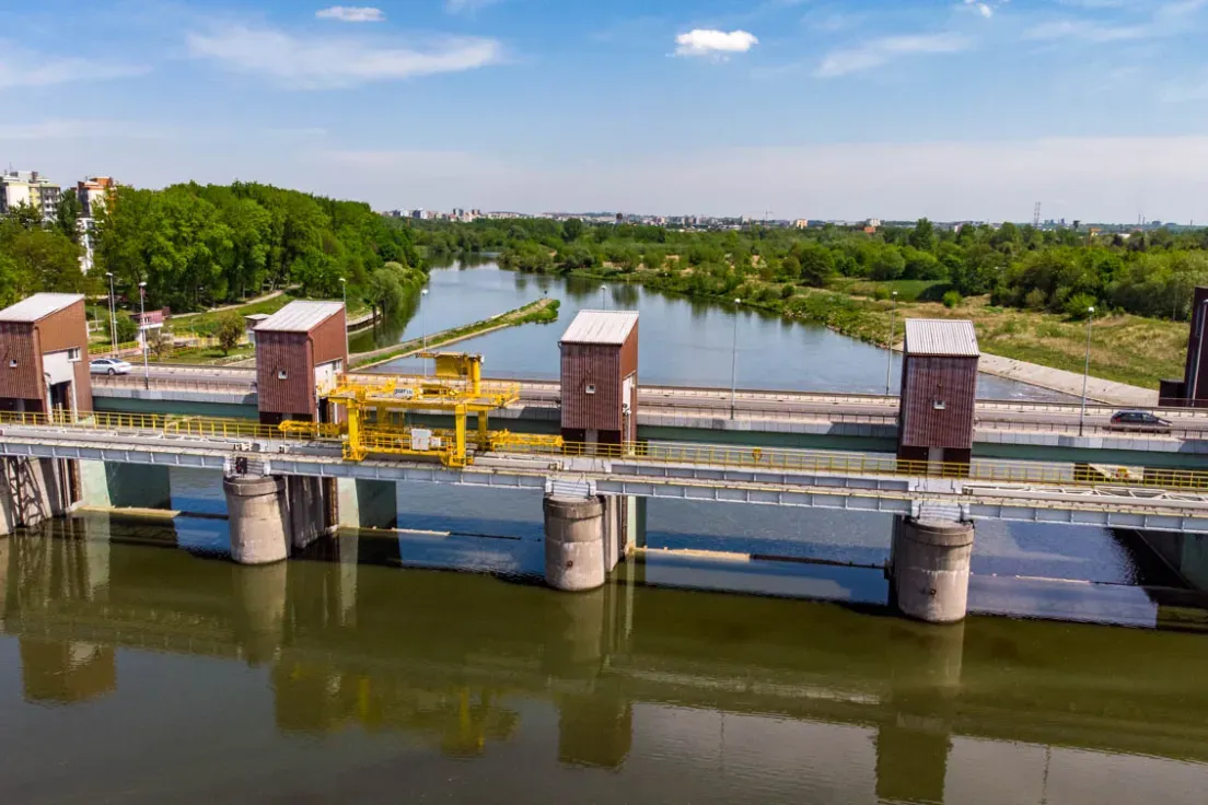 Elektrownia Wodna Dąbie widok ogólny
