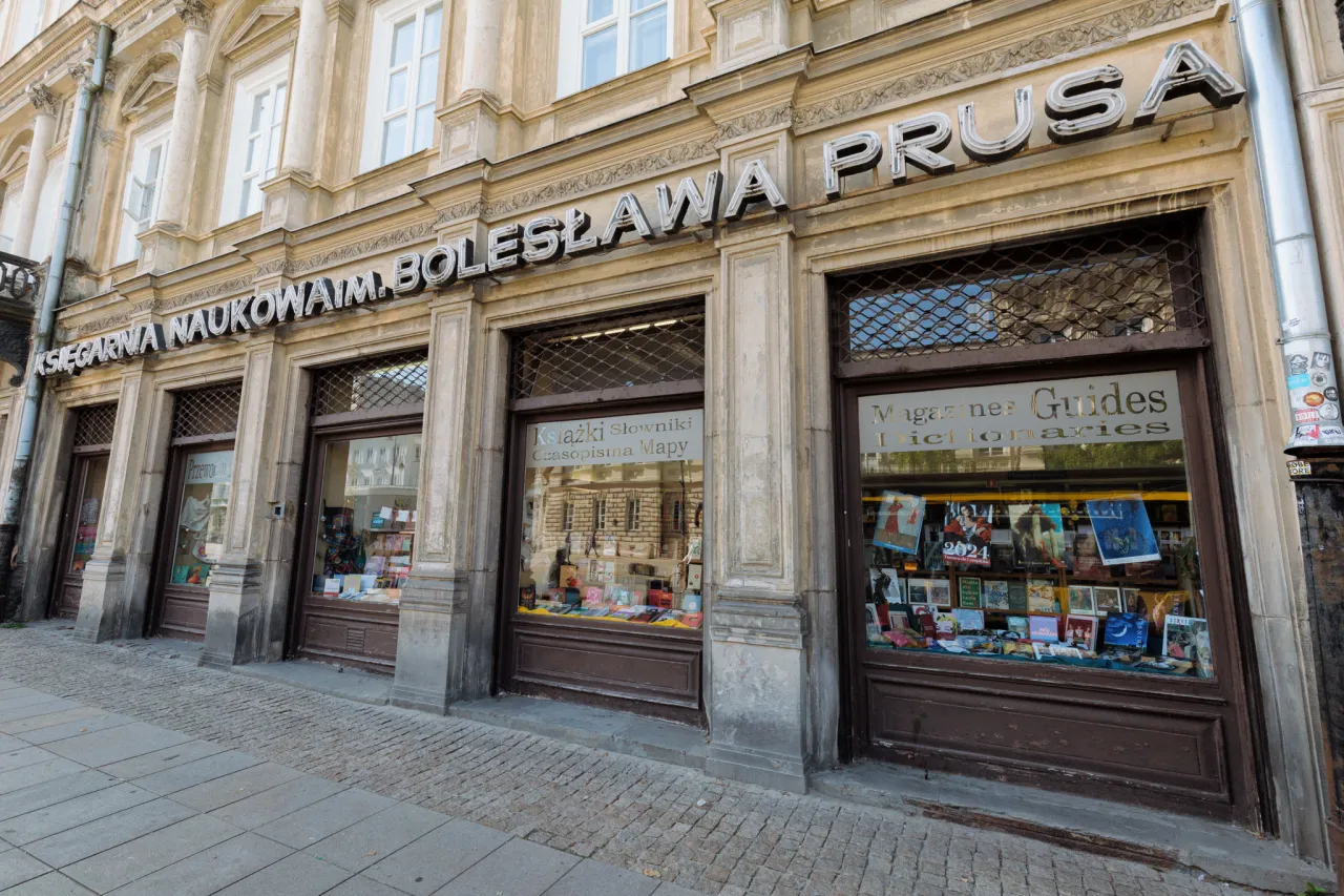 księgarnia stacjonarna ukraińska w Warszawie, mapa księgarń w Polsce