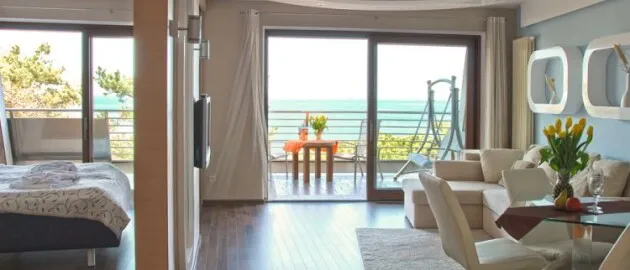 różne typy zakwaterowania nad morzem kwatera prywatna hotel apartament