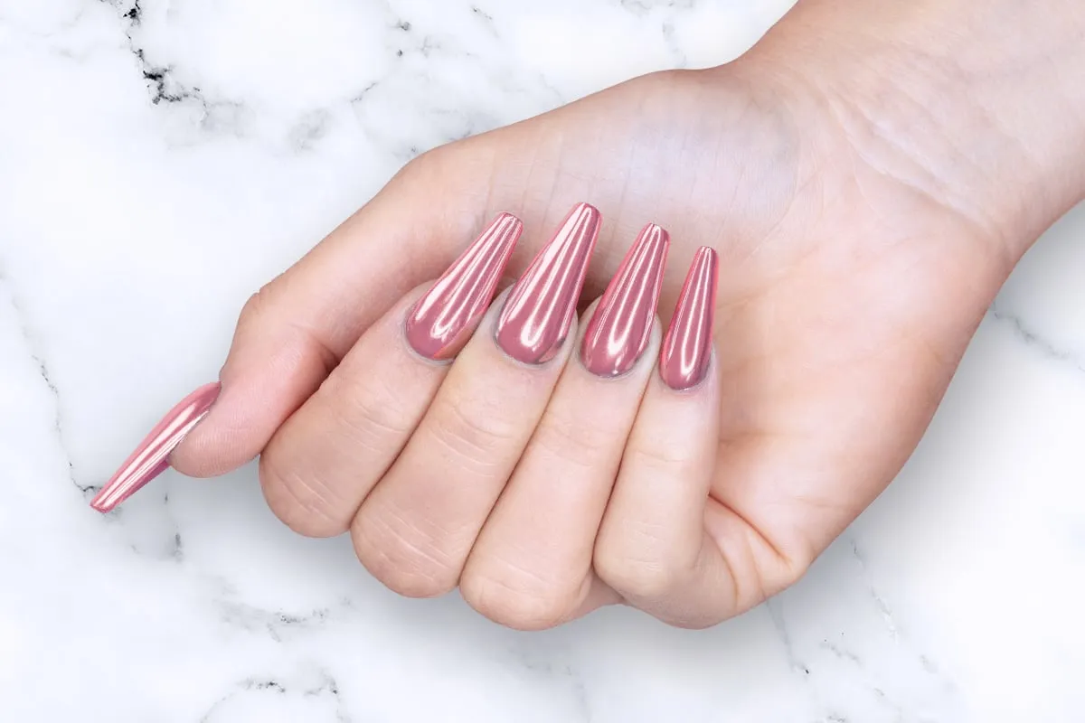 Rosa Chrom Nägel verschiedene Styles Glazed Donut Mirror Rose Gold