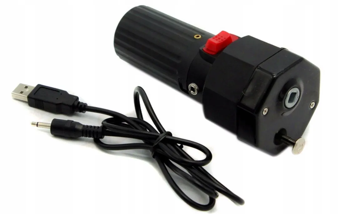 silnik elektryczny do grilla rożna zasilany bateryjnie i sieciowo