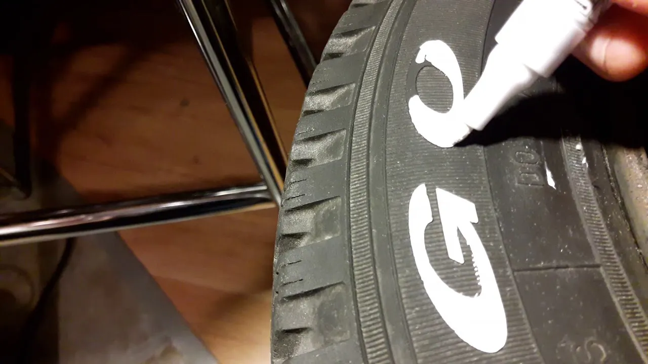 malowanie opon pędzlem, malowanie opon sprayem