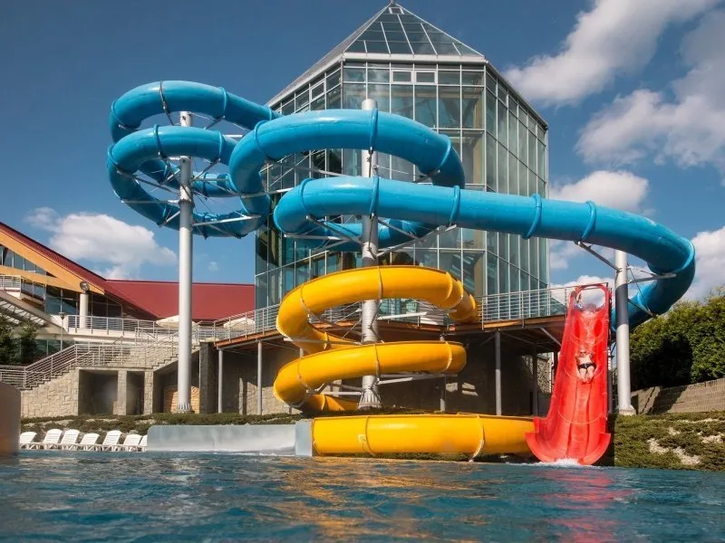 Termy BUKOVINA dla dzieci zjeżdżalnie