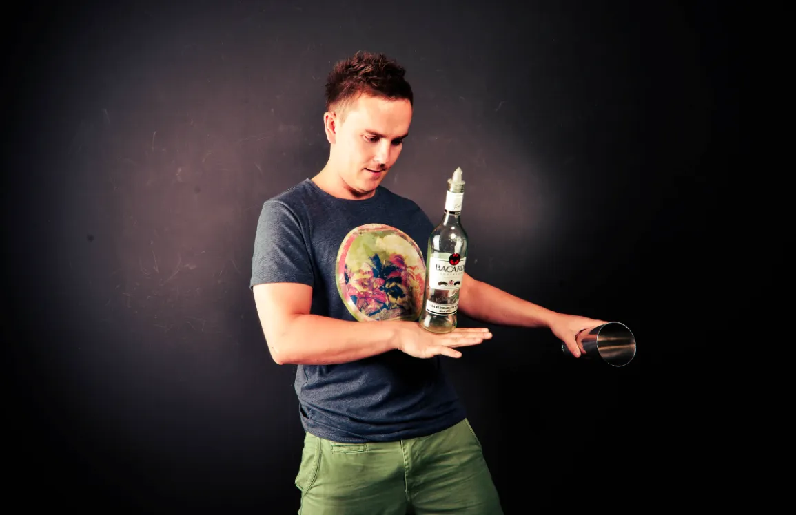 barman flair, miksologia koktajli, szkolenie barmańskie