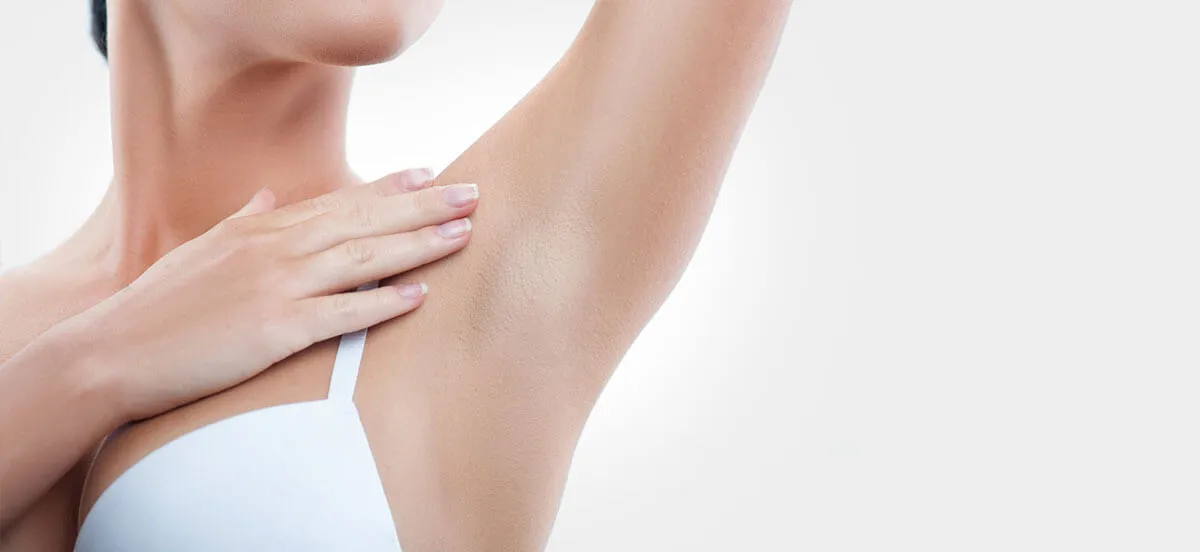 Zdjęcie Jak się golić pod pachami, aby uniknąć podrażnień i uzyskać gładkość