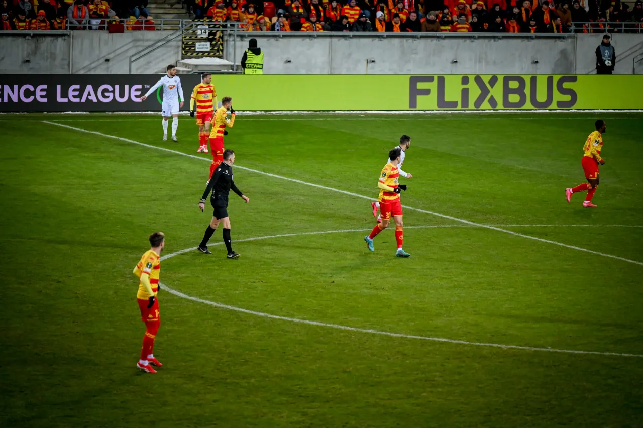Zdjęcie Kto stworzył piłkę nożną? Historia, która zaskoczy każdego fana futbolu