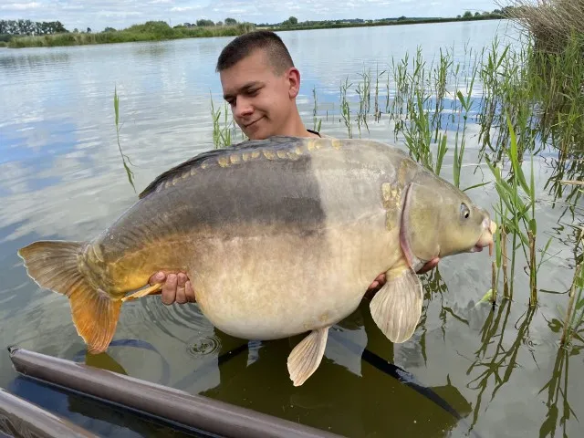 Zdjęcie Gdzie na ryby z noclegiem w Wielkopolsce - najlepsze miejsca i porady