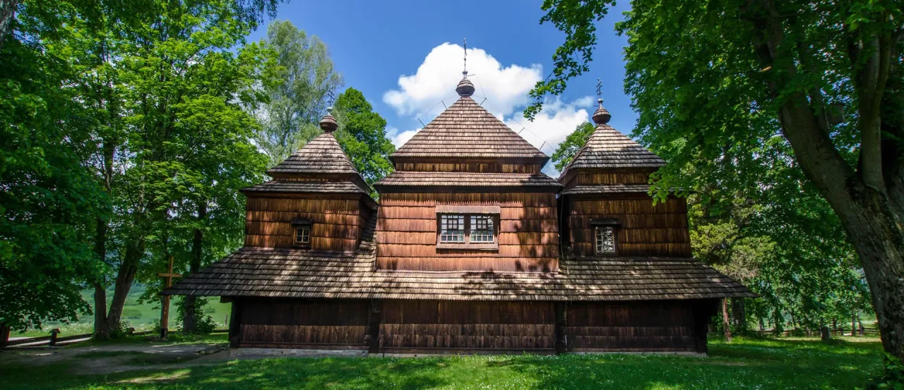 Zdjęcie Lutowiska atrakcje: odkryj ukryte skarby i piękno regionu