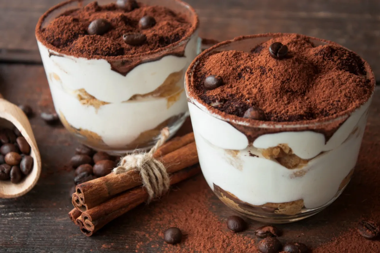 Zdjęcie Jakie biszkopty do tiramisu? Odkryj najlepsze opcje dla idealnego deseru