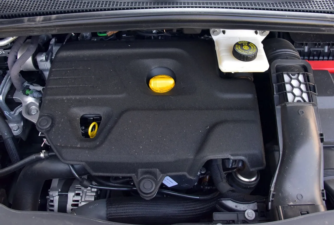 Zdjęcie Renault Espace 5 jaki silnik wybrać, aby uniknąć wysokich kosztów?