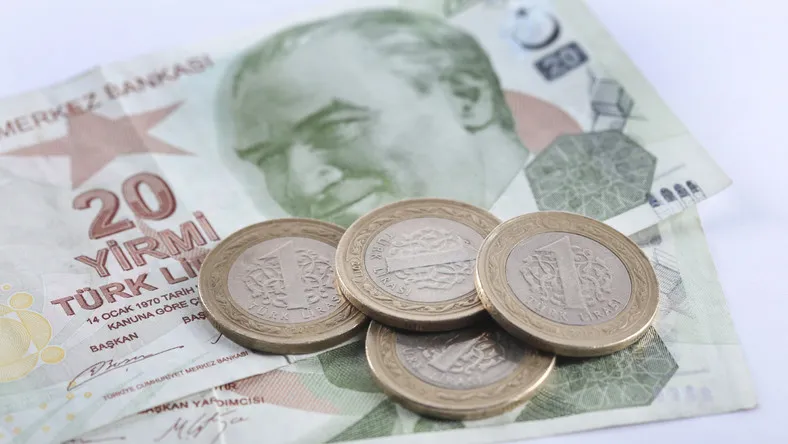 Zdjęcie Jaka waluta w Turcji? Uniknij nieprzyjemnych niespodzianek finansowych