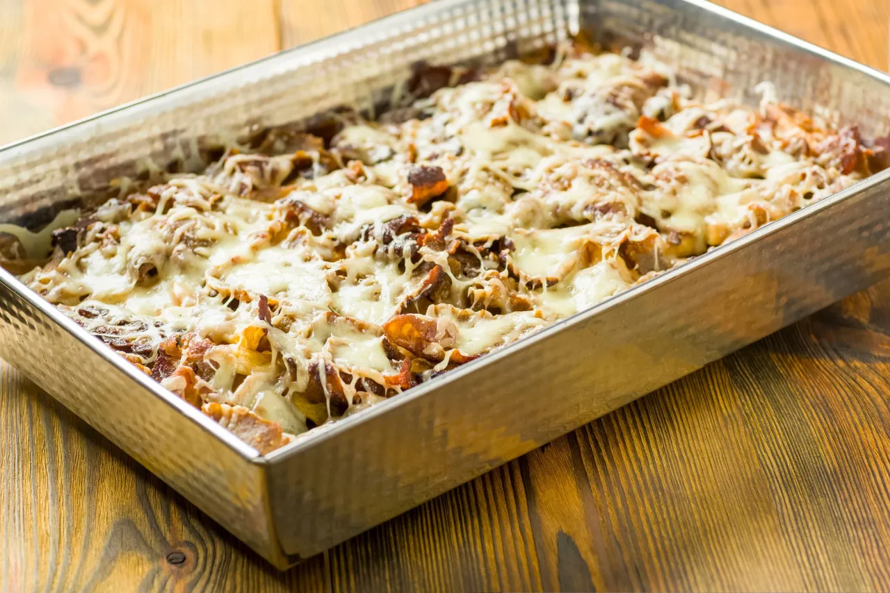 Zdjęcie Kapsalon kebab tak jak lubisz - smak, który zaskakuje i zachwyca