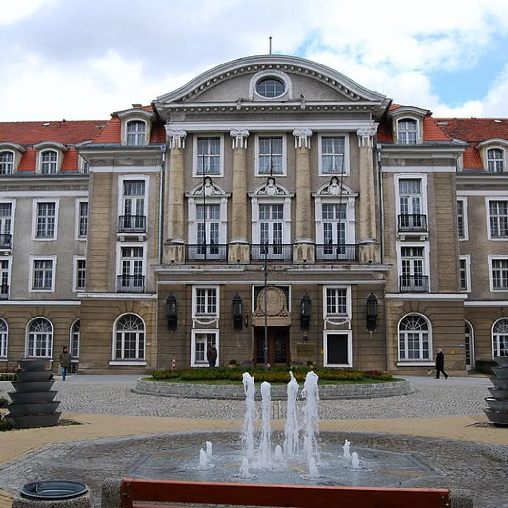 Zdjęcie Cennik sanatorium Jedlina-Zdrój: poznaj ceny pobytów i zabiegów