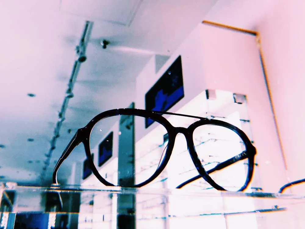 Zdjęcie Ile się czeka na okulary w Vision Express? Sprawdź, zanim zamówisz