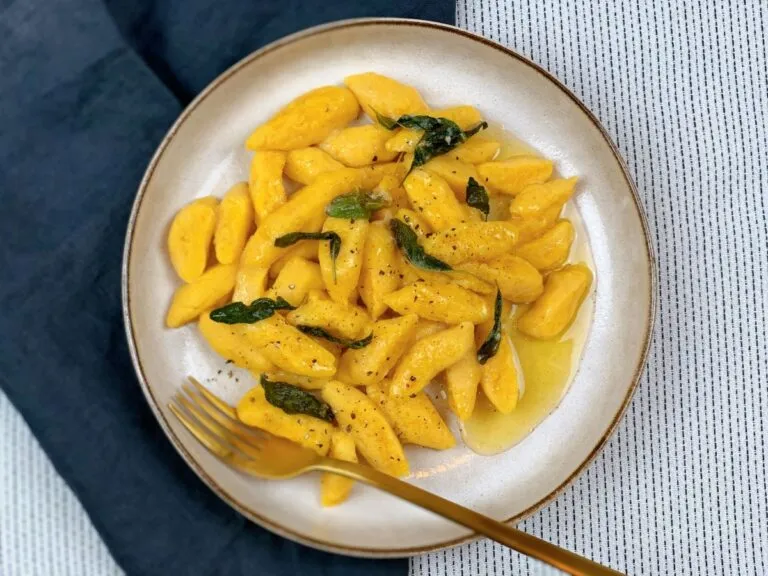 Zdjęcie Ile kcal mają kopytka? Zaskakujące fakty o kaloryczności i wartościach odżywczych