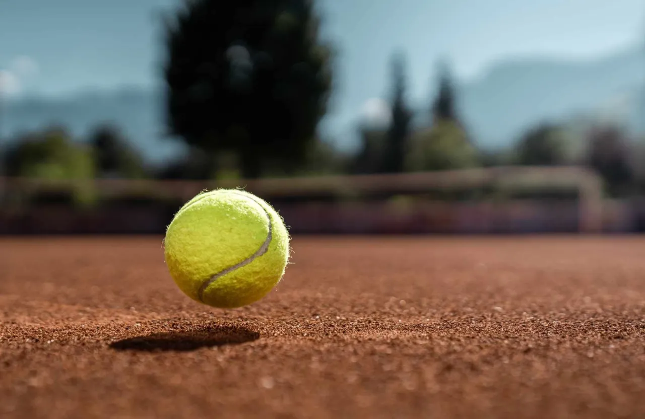 Zdjęcie Czy tenis jest trudny dla początkujących - prawda o nauce tego sportu