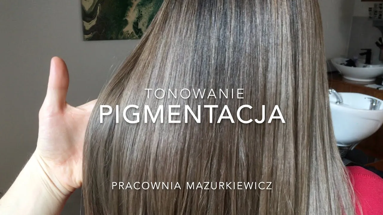 Zdjęcie Jak przyciemnić rozjaśnione włosy z odrostami bez uszkodzeń?