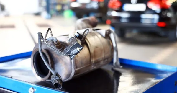 Zdjęcie Ile trwa wypalanie DPF? Poznaj czasy i czynniki wpływające na regenerację