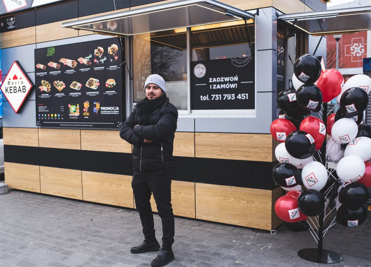 Zdjęcie Bafra Kebab kto jest właścicielem? Odkryj tajemnice zarządzania marką