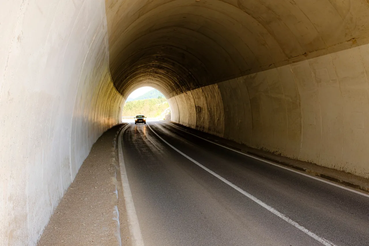 Zdjęcie  Tunel Munt la Schera Livigno - najdłuższy tunel w Europie. Przez Alpy do Włoch!