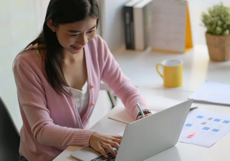 Zdjęcie Dlaczego nauczanie zdalne jest lepsze: 7 kluczowych korzyści dla Ciebie