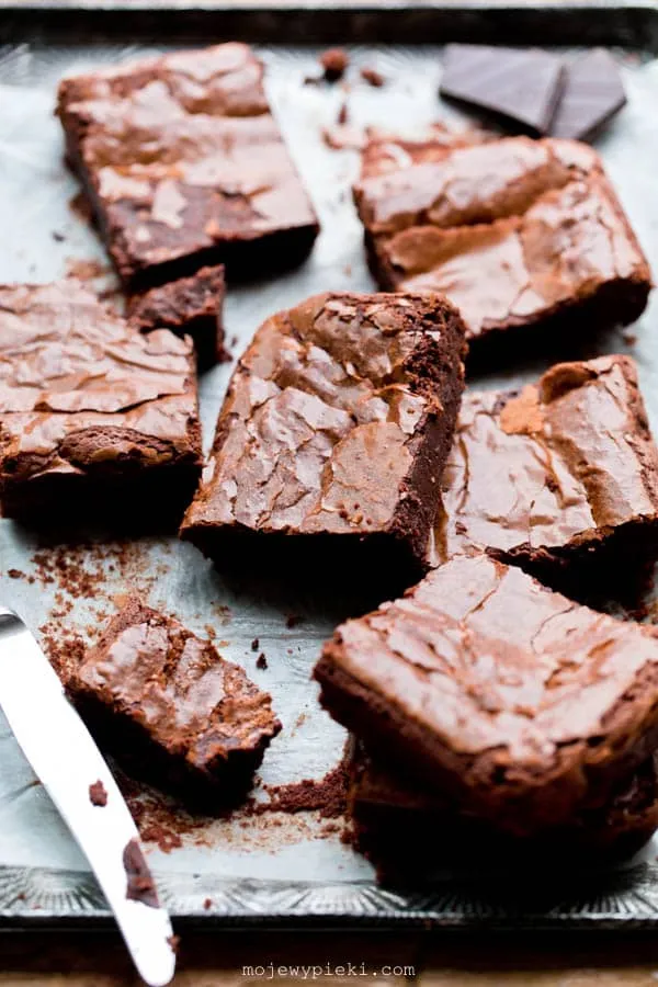 Zdjęcie Jaka mąka do brownie? Odkryj sekrety idealnego wypieku!
