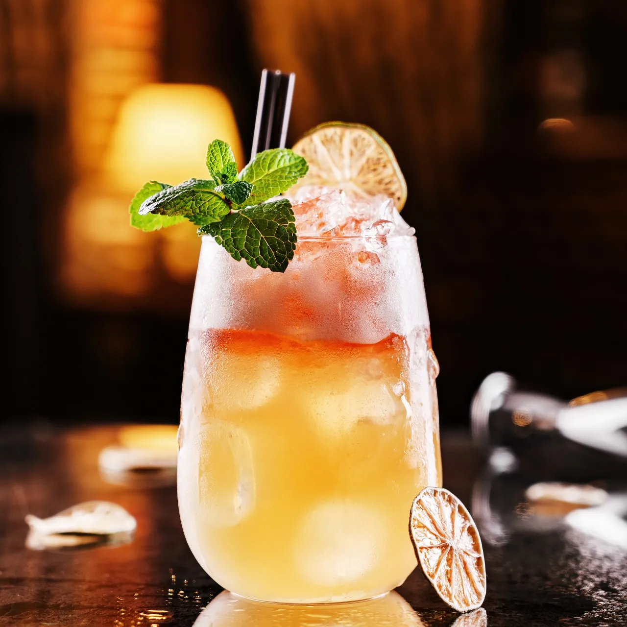 Zdjęcie Pyszne drinki z wódki żurawinowej, które musisz spróbować