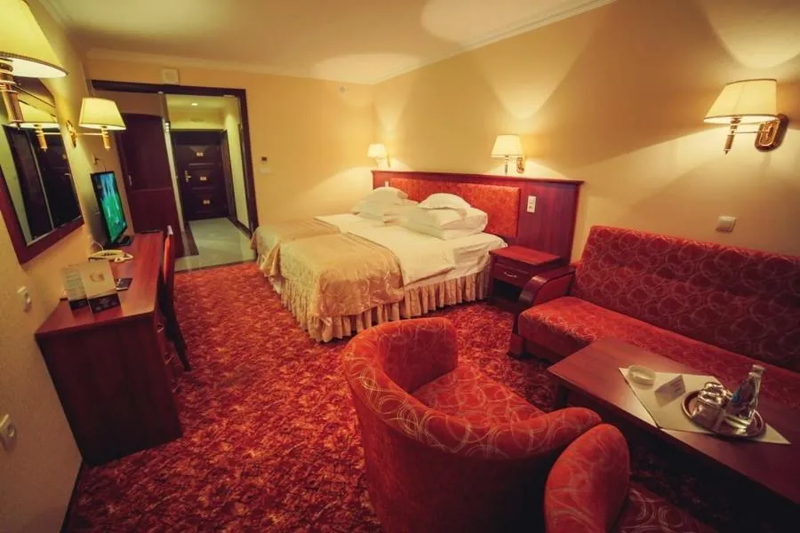 Zdjęcie Ile kosztuje nocleg w hotelu Gołębiewski? Ceny, które zaskakują