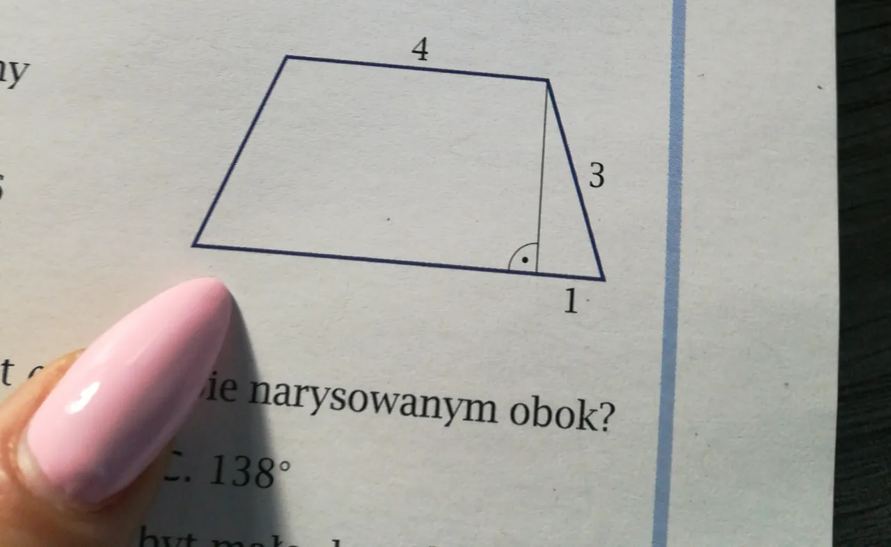 Zdjęcie Jak obliczyć obwód trapezu równoramiennego narysowanego obok?