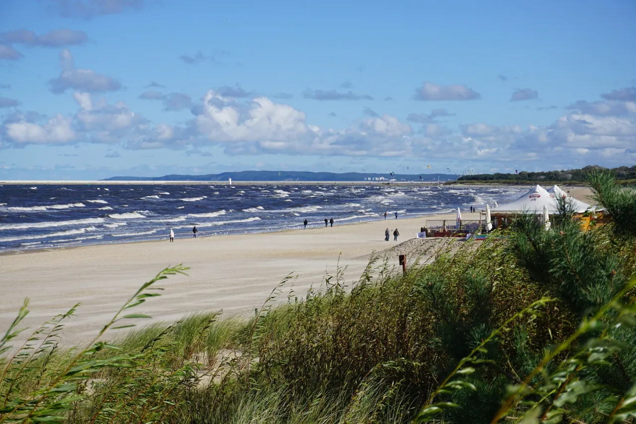 Zdjęcie Smathers Beach: Raj dla plażowiczów i miłośników sportów wodnych