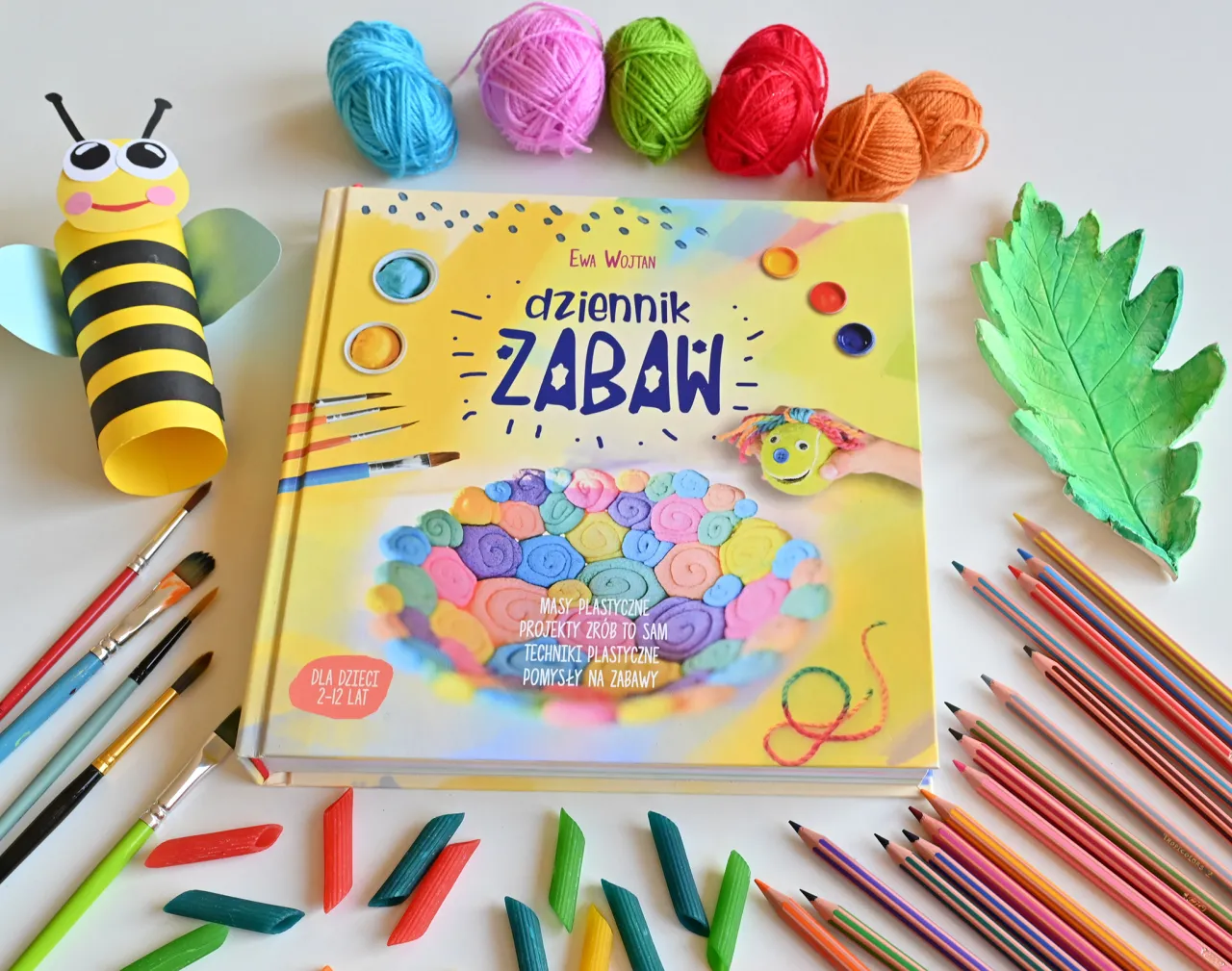 Zdjęcie Kreatywne zadania w dzienniku przyjaciółek: 10 inspiracji