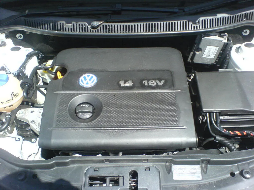 Zdjęcie Gdzie jest sterownik silnika w Golfie 4? Oto co musisz wiedzieć