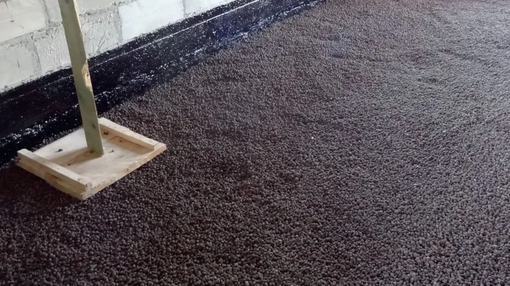 Zdjęcie Z czego podłoga na gruncie? Kluczowe materiały i ich funkcje