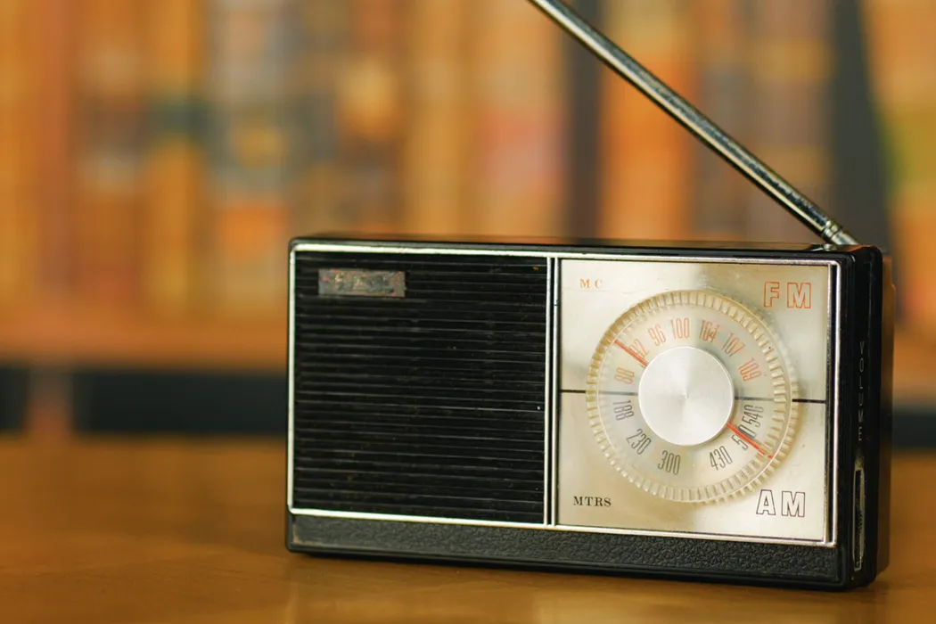 Zdjęcie Jak zwiększyć zasięg radia FM i cieszyć się lepszym odbiorem sygnału