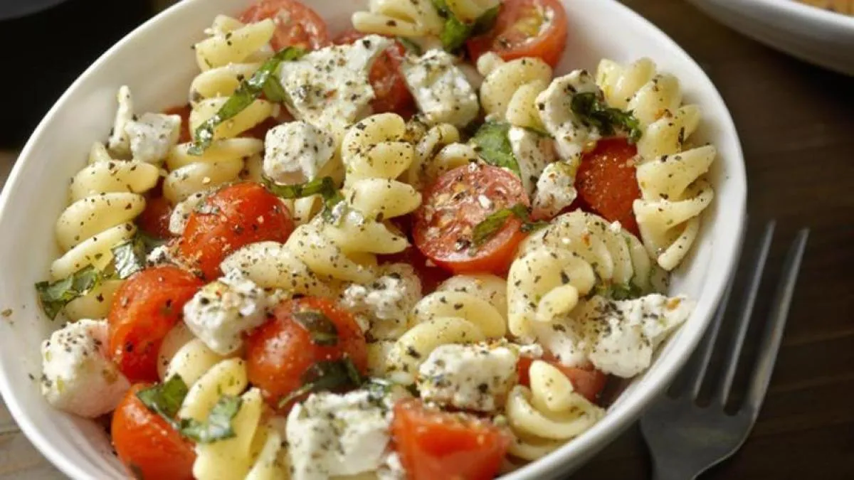 Zdjęcie Recetas irresistibles de ensalada de pasta de verano para días calurosos