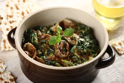 Zdjęcie Co można zjeść z sosem czosnkowym? 10 pysznych pomysłów na dania