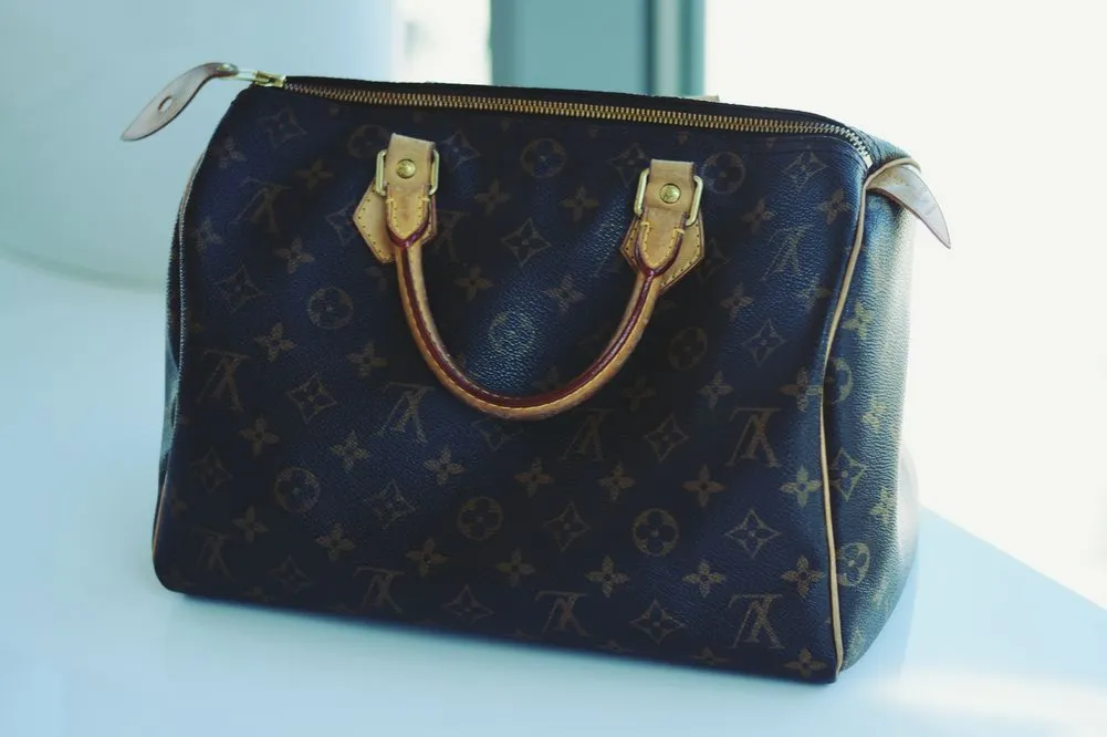 Zdjęcie Z czego wykonane są torebki Louis Vuitton? Odkryj ich jakość i materiały